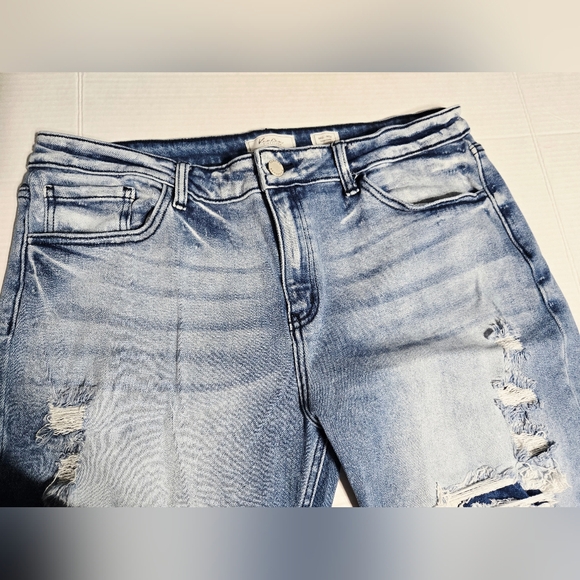 Kancan Distressed Flare Jeans Raw Hem Bell Bottom Light Wash Size 33 - Picture 7 of 16